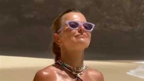 Anna Lewandowska Pokaza A Cia O W Bikini I Si Zacz O Lawina Komentarzy