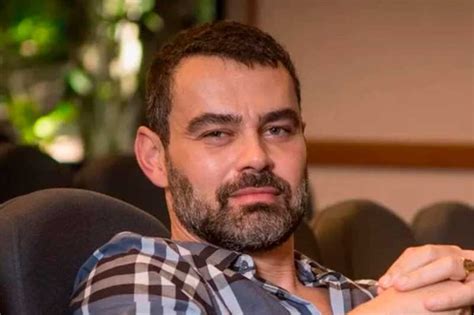 Carmo Dalla Vecchia nega cura gay de Érico em Amor Perfeito