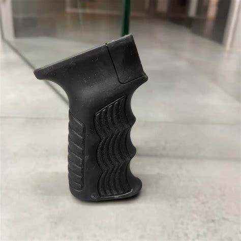 Рукоятка пістолетна прогумована DLG AK 47/74, з відсіком для батарейок ...