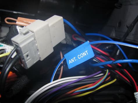 Антенный усилитель — Nissan Qashqai (1G), 1,6 л, 2010 года | автозвук ...