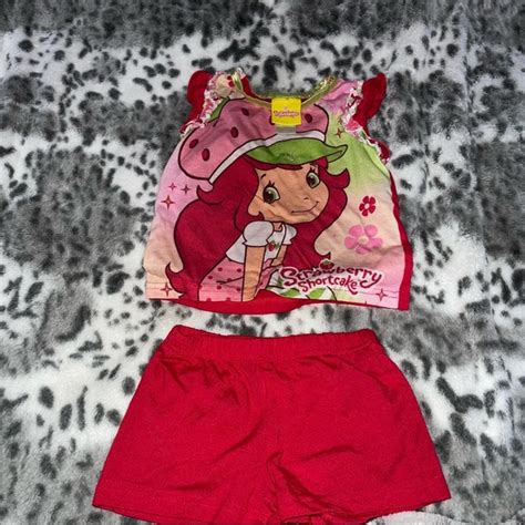 Strawberry Shortcake Pajamas Strawberry Shortcake Pajama Set Poshmark