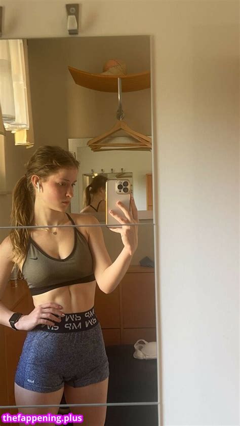 Mira 004 Model Mira Nude OnlyFans Photo 508 The Fappening Plus