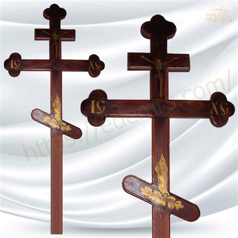 Купить деревянный крест в Днепре в агентстве "Эдем" | Ритуальное бюро Эдем