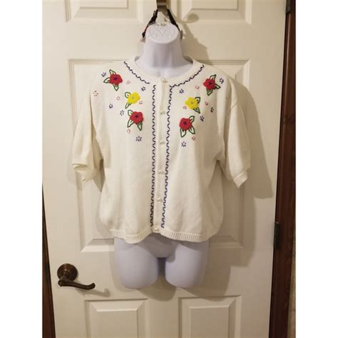 Lizwear Sweaters Size M Vintage Liz Wear White Beaded Sweater