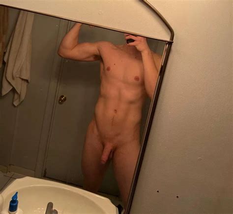 What You Dont See At The Gym Nudes GaybrosGoneWild NUDE PICS ORG