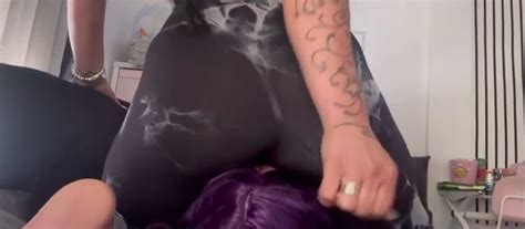 Lesbian Legging Face Fart ThisVid