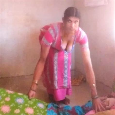 Sruthy Shobana Hot In Pavada And Baniyan Indian Gay Man Porn XHamster