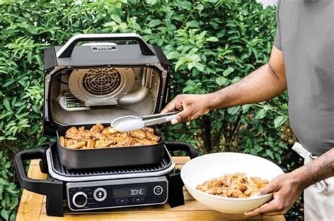 Molly Mae Hague Flaunts Toned Abs In Black Bikini On Solo Trip To Dubai OK Magazine