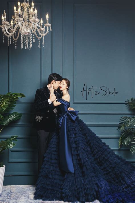 SINGAPORE BEST BRIDAL SHOP | KOREAN ARTIZ STUDIO | BEAUTIFUL NEW SAMPLE