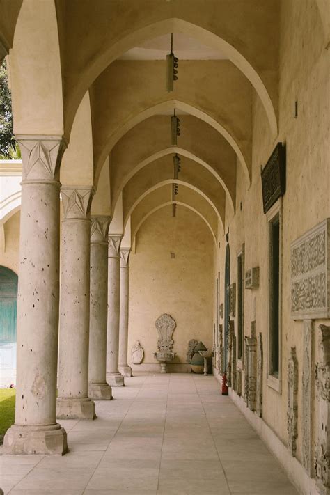 Pillar Photos, Download The BEST Free Pillar Stock Photos & HD Images