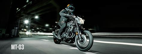 Hyper Naked Yamaha Motos