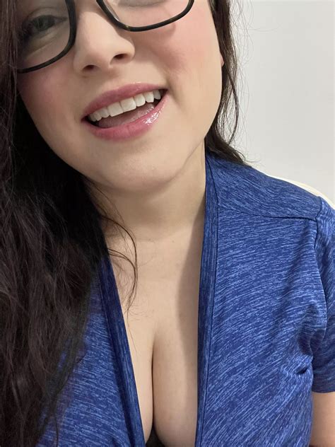 Smile Its My Tits Nudes Downblouse Nude Pics Org
