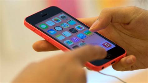 Celebgate Hack Man To Plead Guilty To Nude Photos Theft BBC News