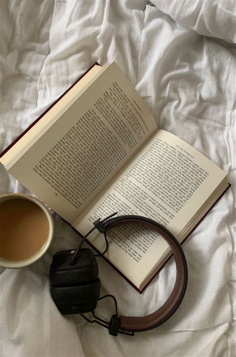 My 3 Favourite Things Music A Warm Drink And A Good Book I Love Books