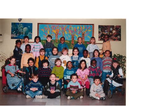 Photo de classe Dernière section maternelle de 1990 MATERNELLE MARCEL