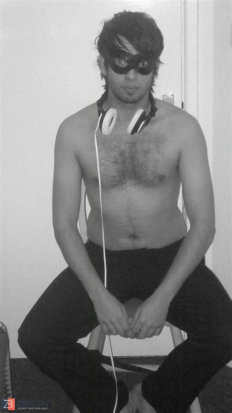 Hooded Bandits ZB Porn