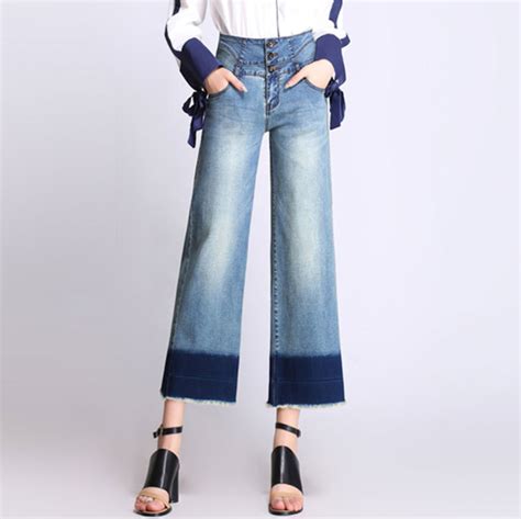 С чем носить широкие джинсы? - DiscoverStyle.ru