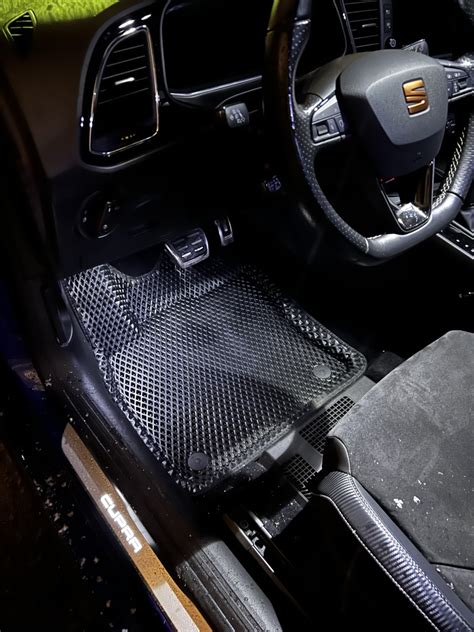 Ковры Eva 5D — SEAT Leon Cupra (Mk III), 2 л, 2019 года | аксессуары ...