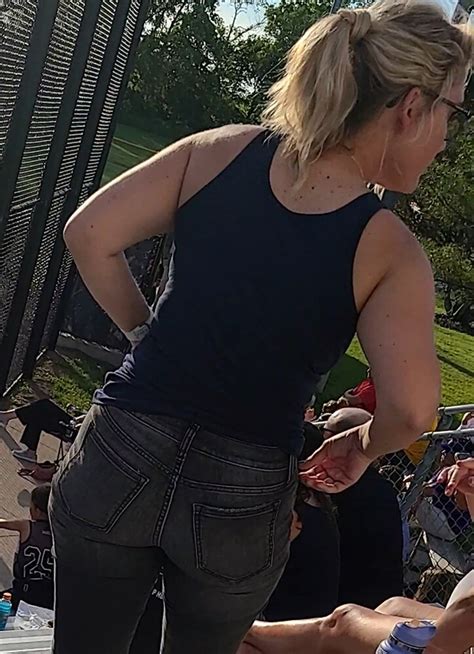 Another Sexy Ass Milf Glasses Showing Off Thong And Cleavage Tight Jeans Forum