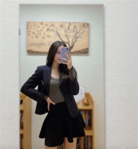 3 nhóc tì siêu hot nhà sao Cbiz ở tuổi trưởng thành