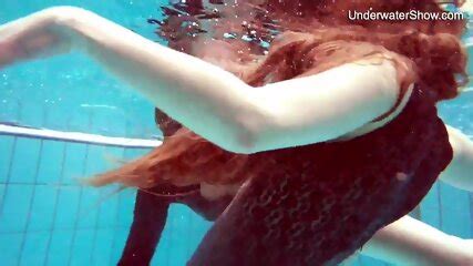 Diana And Simonna Hot Lesbians Underwater Diana Hot