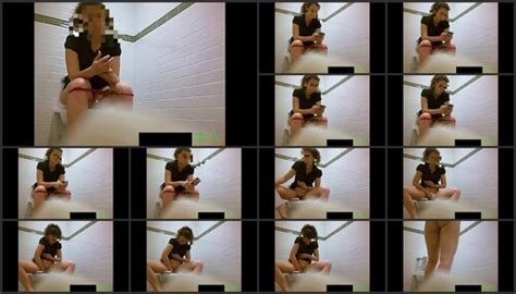 Voyeur Zone Beach Cabin Shower Room Nude Beach Upskirt WC Page