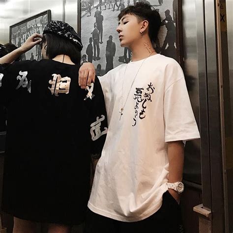 TOP mẫu áo thun HOT TREND hiện nay cho giới trẻ