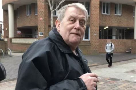 Landlord Makes Sex Videos From Secret Cameras Installed In Tenants Rooms Frankofili Net