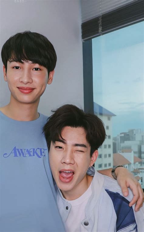 Pin By Panda On Bl Cute Gay Couples Gmmtv Actors Handsome Faces