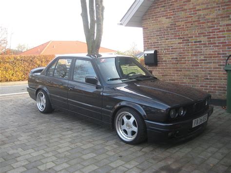 BMW 325i Turbo - Billeder af biler - Uploaded af Jesper L