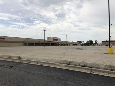 New shopping centers will soon replace the old kmart port macquarie 28