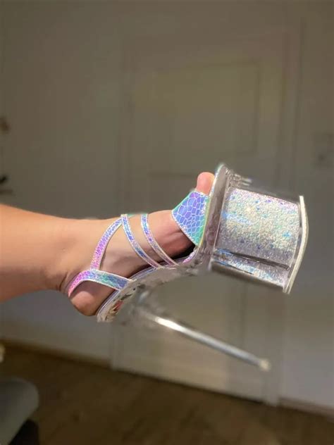 NEW Heels 3 Nude Pics XHamster