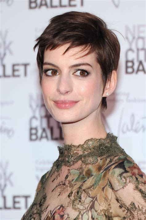 Anne Hathaway Shows You 10 Inventive Ways To Wear A Pixie Short Hair