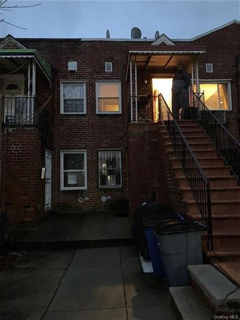 1076 E 82nd St Brooklyn Ny 11236 1 Photo Mls 3349935 Movoto