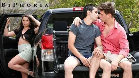 BiPhoria Hot Uber Driver Joins Horny Gay Couple XHamster