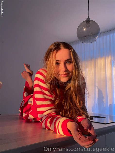 Cutegeekie Cutegeekie Nude OnlyFans Leaks The Fappening Photo