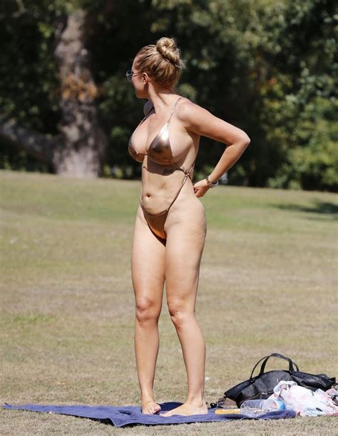 Aisleyne Horgan Wallace Covered Nakedness On The Beach Hot Photos The Fappening