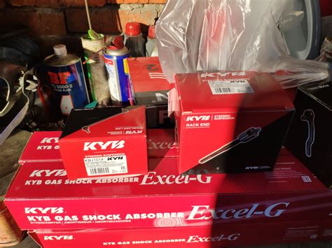 KBJ1014 Шаровая опора передняя (левая/правая). Серия SSP KYB | Запчасти ...