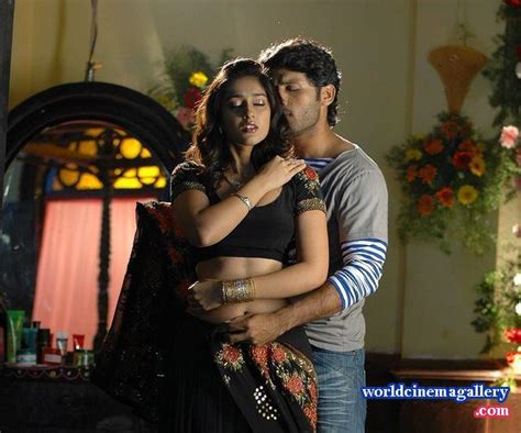 Ileana D Cruz Hot Black Saree Stills In Rechipo Movie