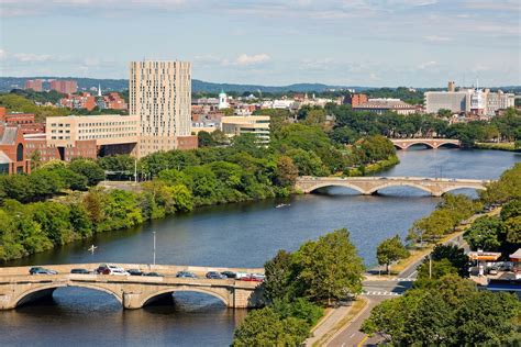 Courtyard By Marriott Boston Cambridge In Boston Best Rates And Deals