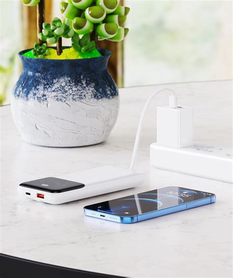 4u.am | Power bank ''BOROFONE BJ22'' 10000 mAh, white Element.am