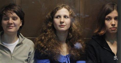 Pussy Riot Skupina Ki Je Razkrila Ruski Sistem Siol Net