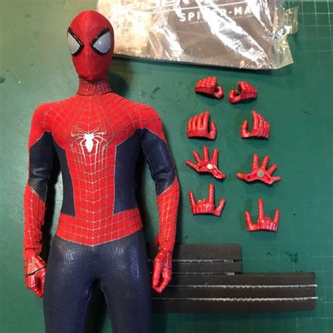 Hot Toys Mms Dx The Amazing Spider Man Figure Hottoys
