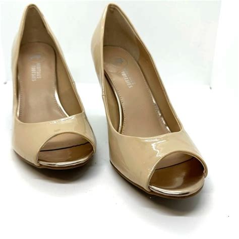 Mootsies Tootsies Peep Toe Nude Color Low Heel Open Toe Heels Size 8 EBay