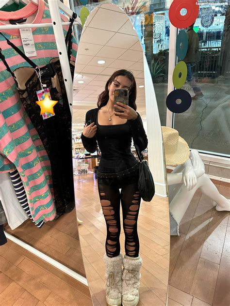 S3xt0ykitten Nude OnlyFans Leaks Fappening FappeningBook