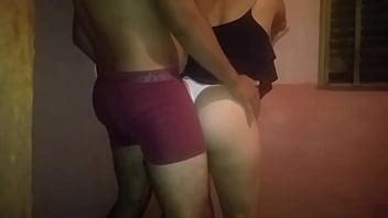 Entro a la casa de la vecina María y me la folla toda la noche XVIDEOS