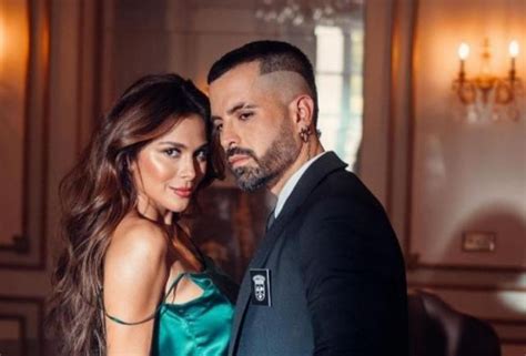 Greeicy Y Mike Bah A Dicen Que Fueron Retenidos En Ecuador