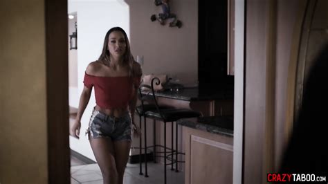 Agorophobic MILF Told To Submit Herself By Home Invader Abigail Mac