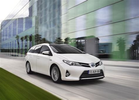 2013 Toyota Auris Touring Sports Fabricante Toyota Planetcarsz