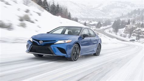 2020 Toyota Camry AWD First Drive | What's new, all-wheel drive, fuel economy - Autoblog